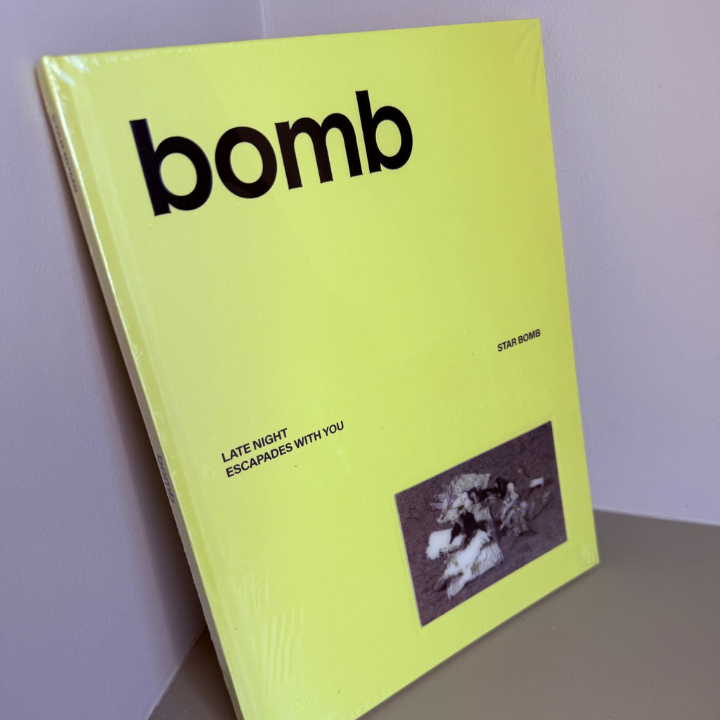 ILLIT – bomb (3rd Mini Album) (Official CD) - STAR BOMB Front