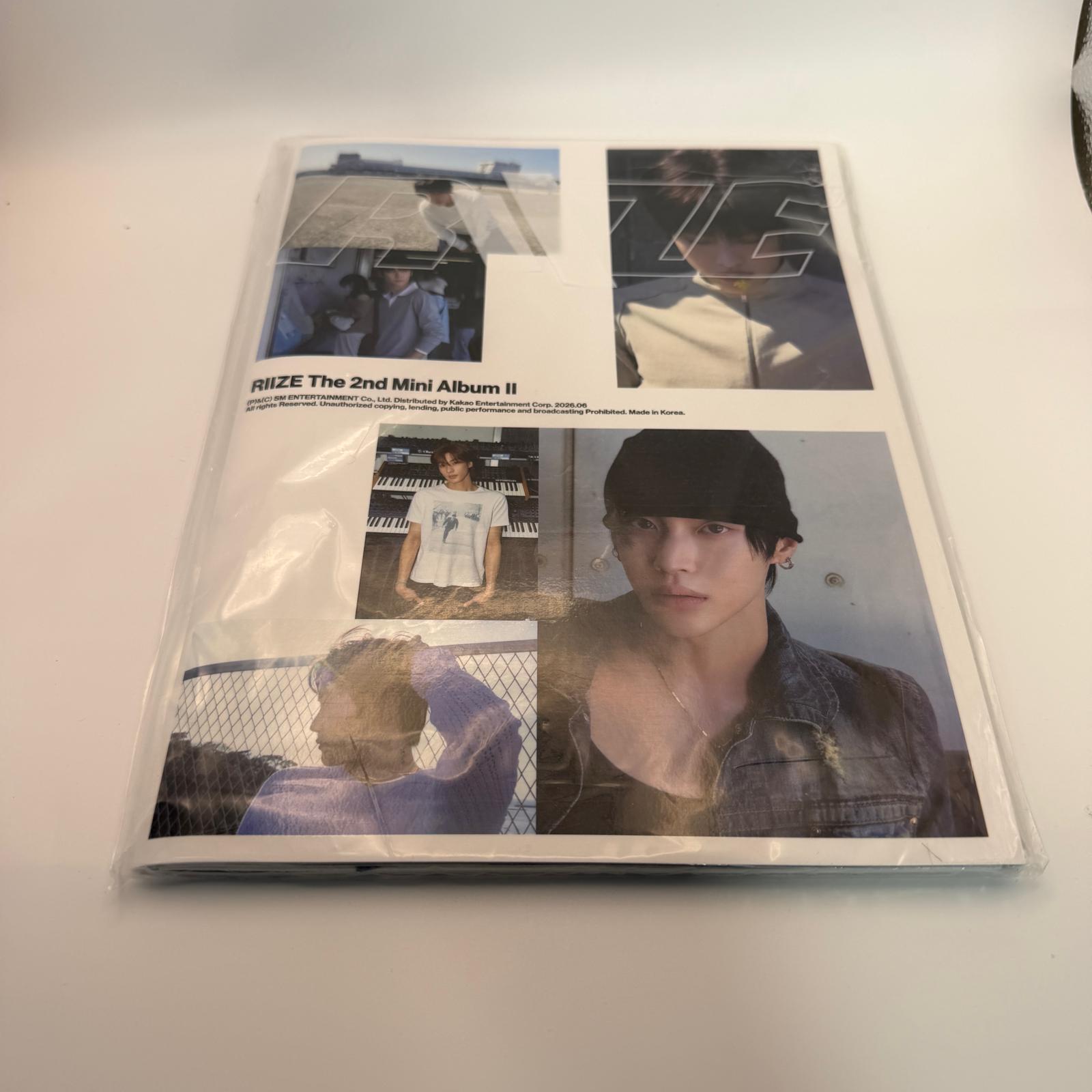 RIIZE II Photobook Version IIog A album cover