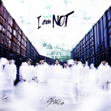 STRAY KIDS 1st Mini Album – I am NOT (Official CD) (Blue / Red) - Promo